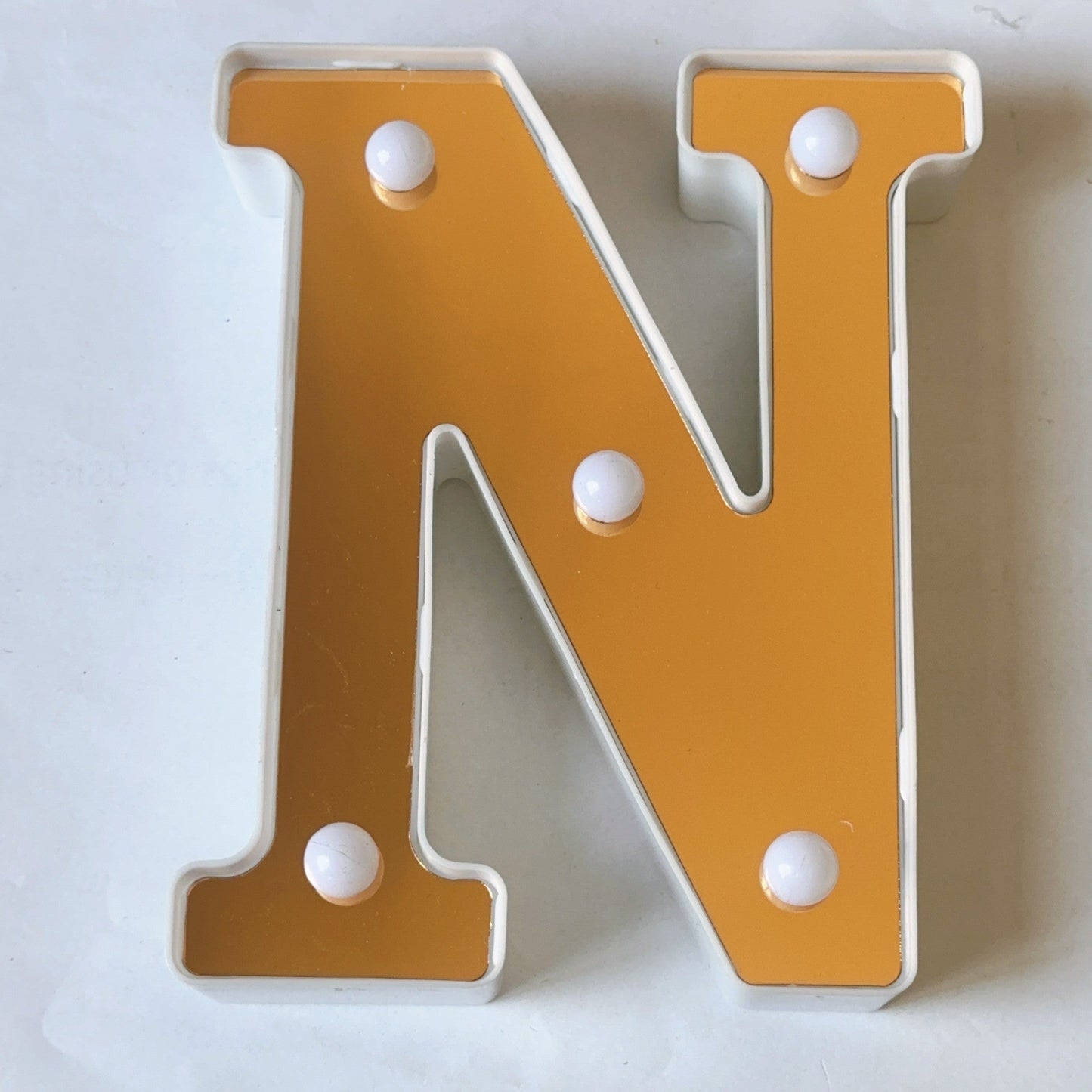 LAMPARA LETRA N 16CM