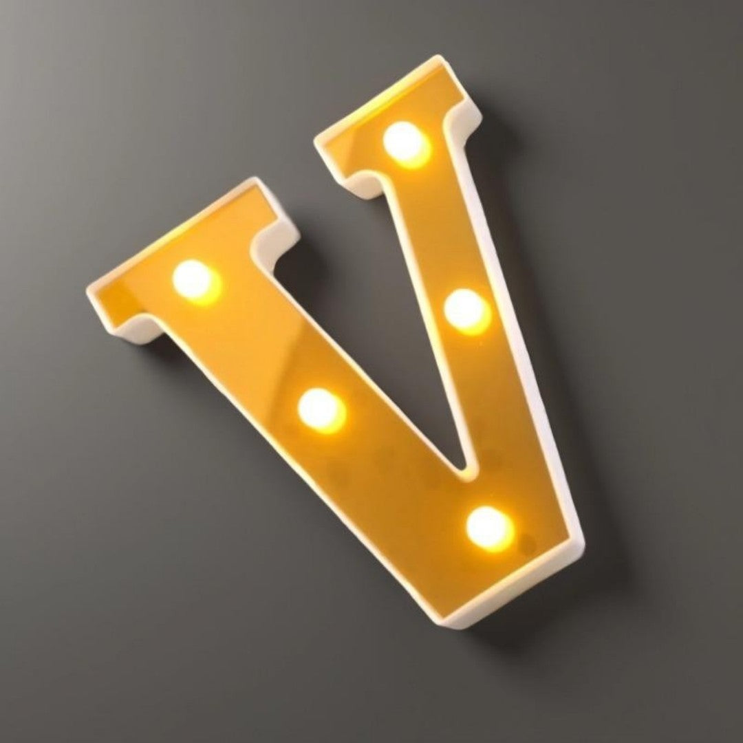 LAMPARA LETRA V 16CM