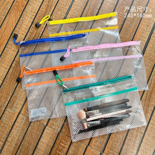 BOLSA ESCOLAR PVC ZIPPER MED 8854A5