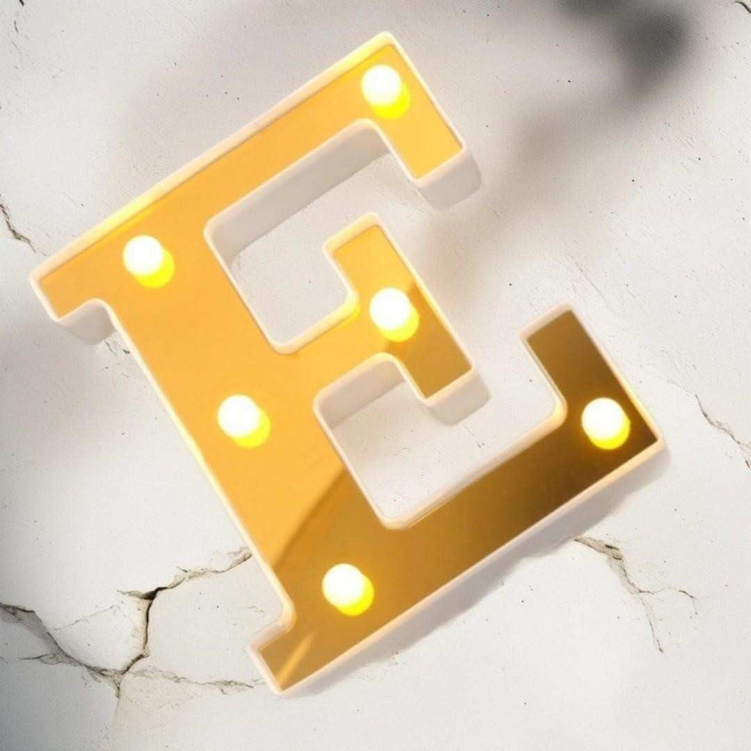 LAMPARA LETRA E 16CM
