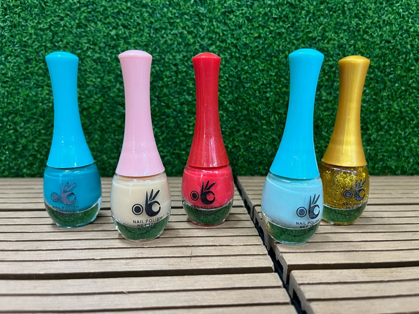 ESMALTE DE UNAS  (OFERTA)