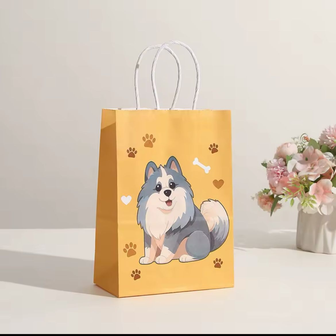 BOLSA REGALO PAPEL PERSONAJE 15*21 4